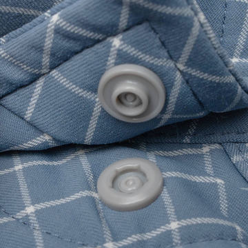 closeup of collar snaps on shirt