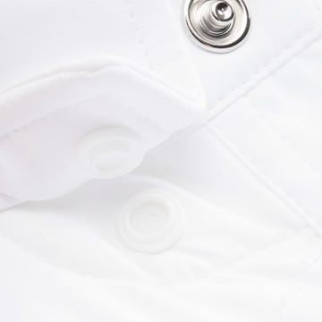 Closeup of collar snaps on collar of shirt