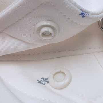 closeup of collar snaps on shirt