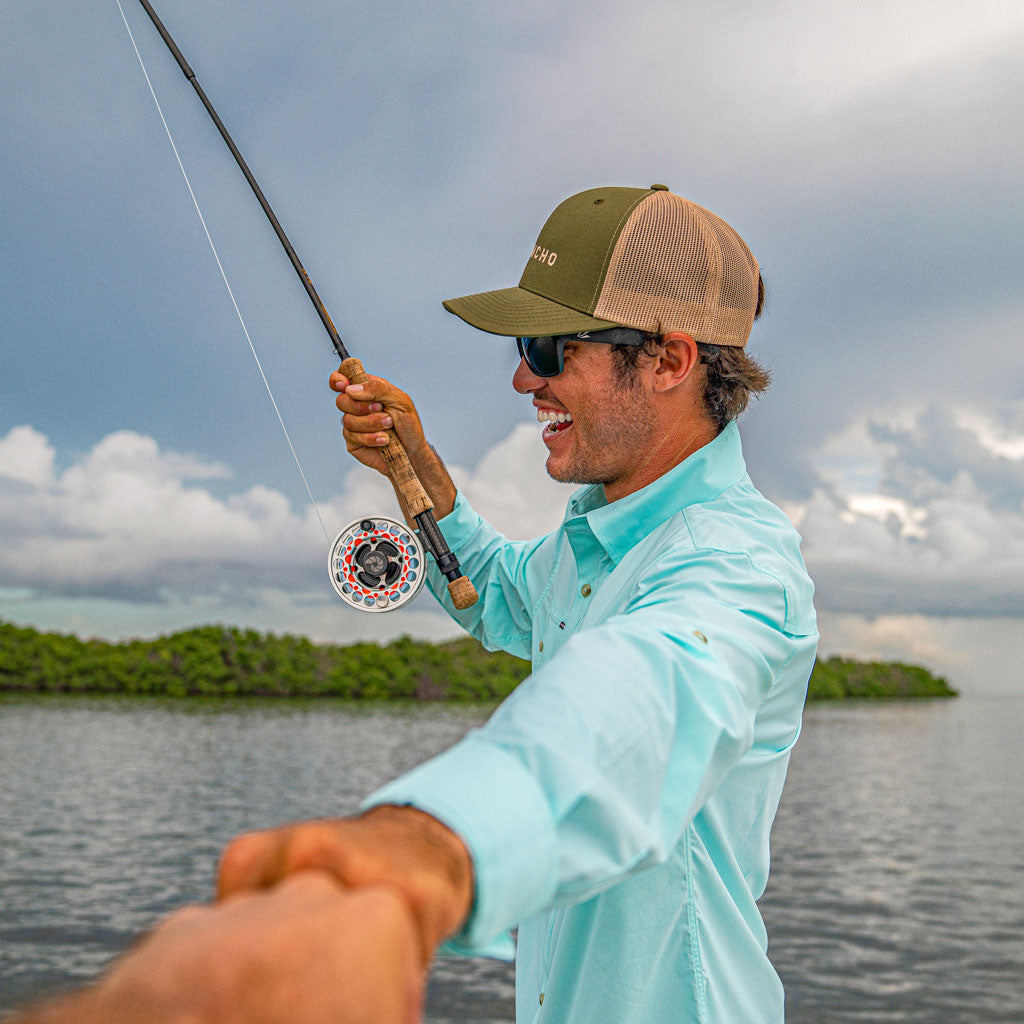 Poncho Fishing Shirt | Light Green Long Sleeve