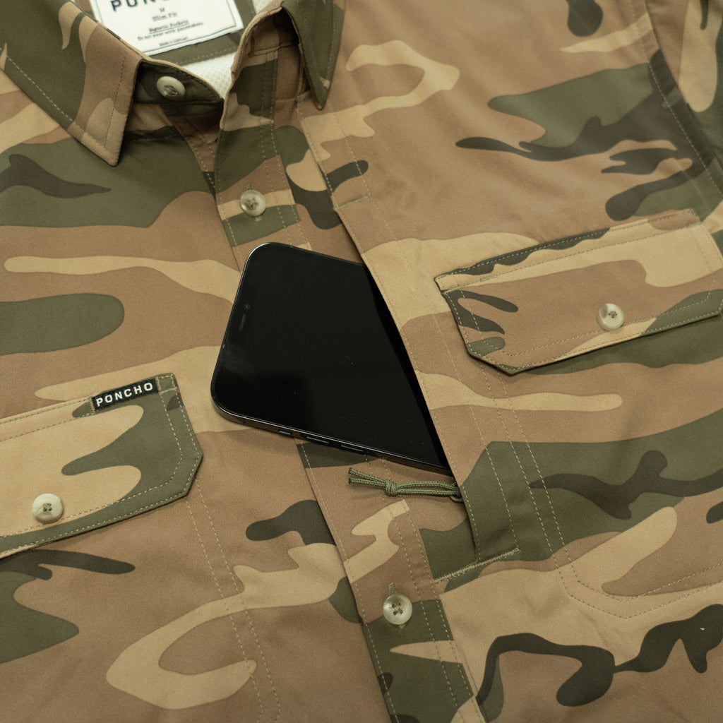 long sleeve camo shirt with cell pocket close up